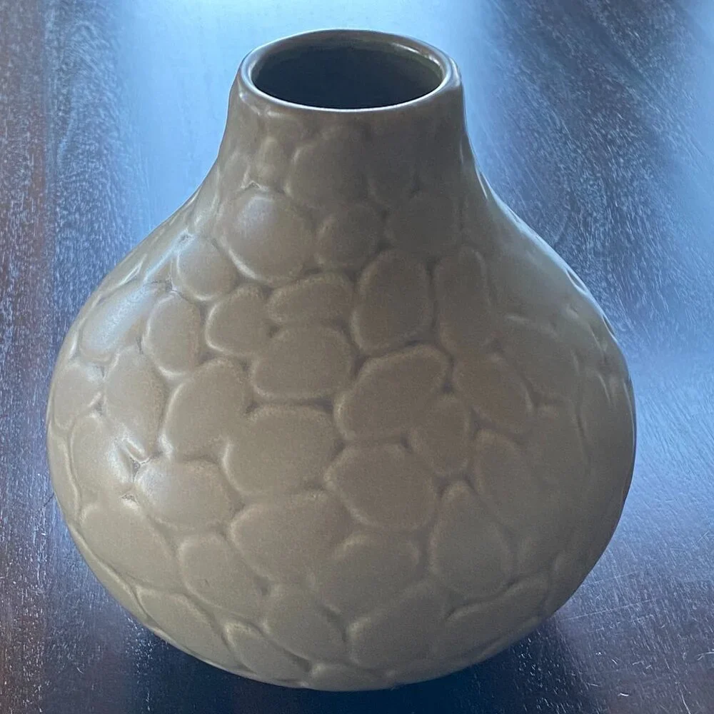 Jonathan Adler Pebble Vase Green Ceramic Hand Made EUC